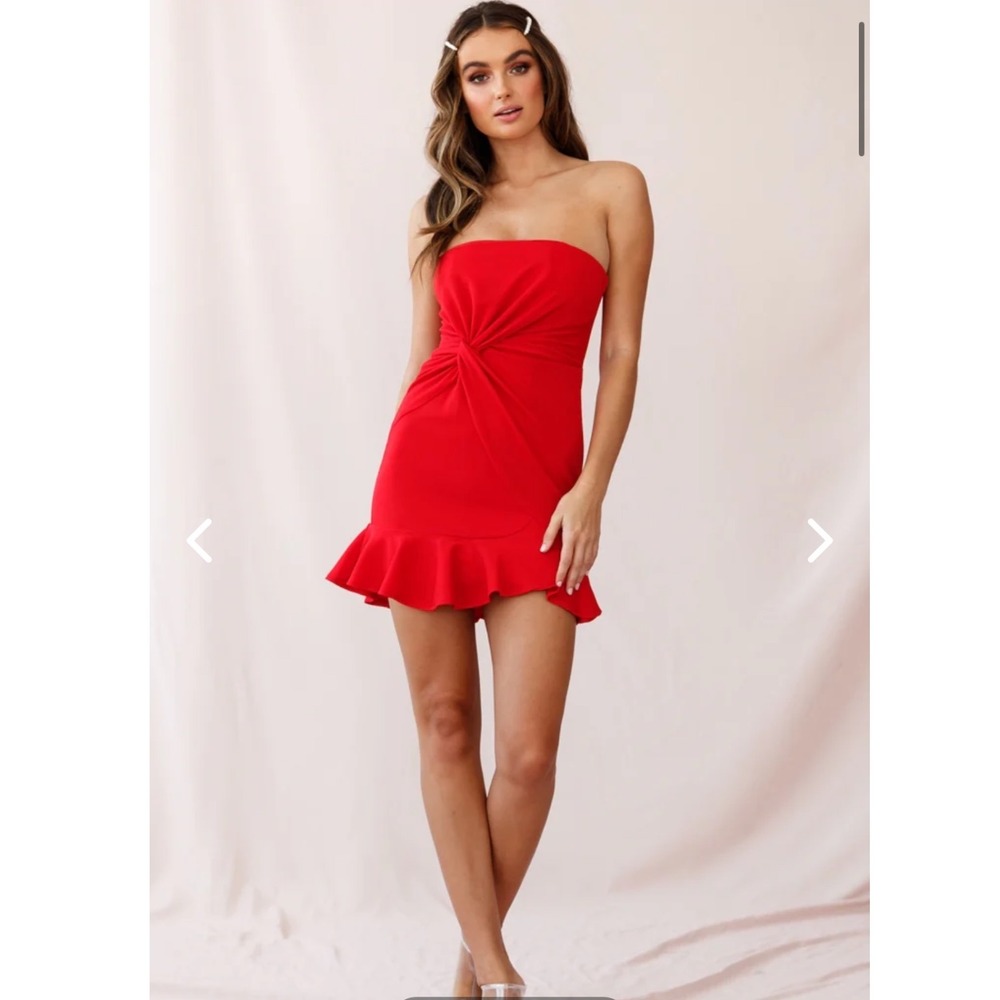 SELFIE LESLIE PROM QUEEN BANDEAU MINI DRESS RED SIZE XS Strapless Twist Front